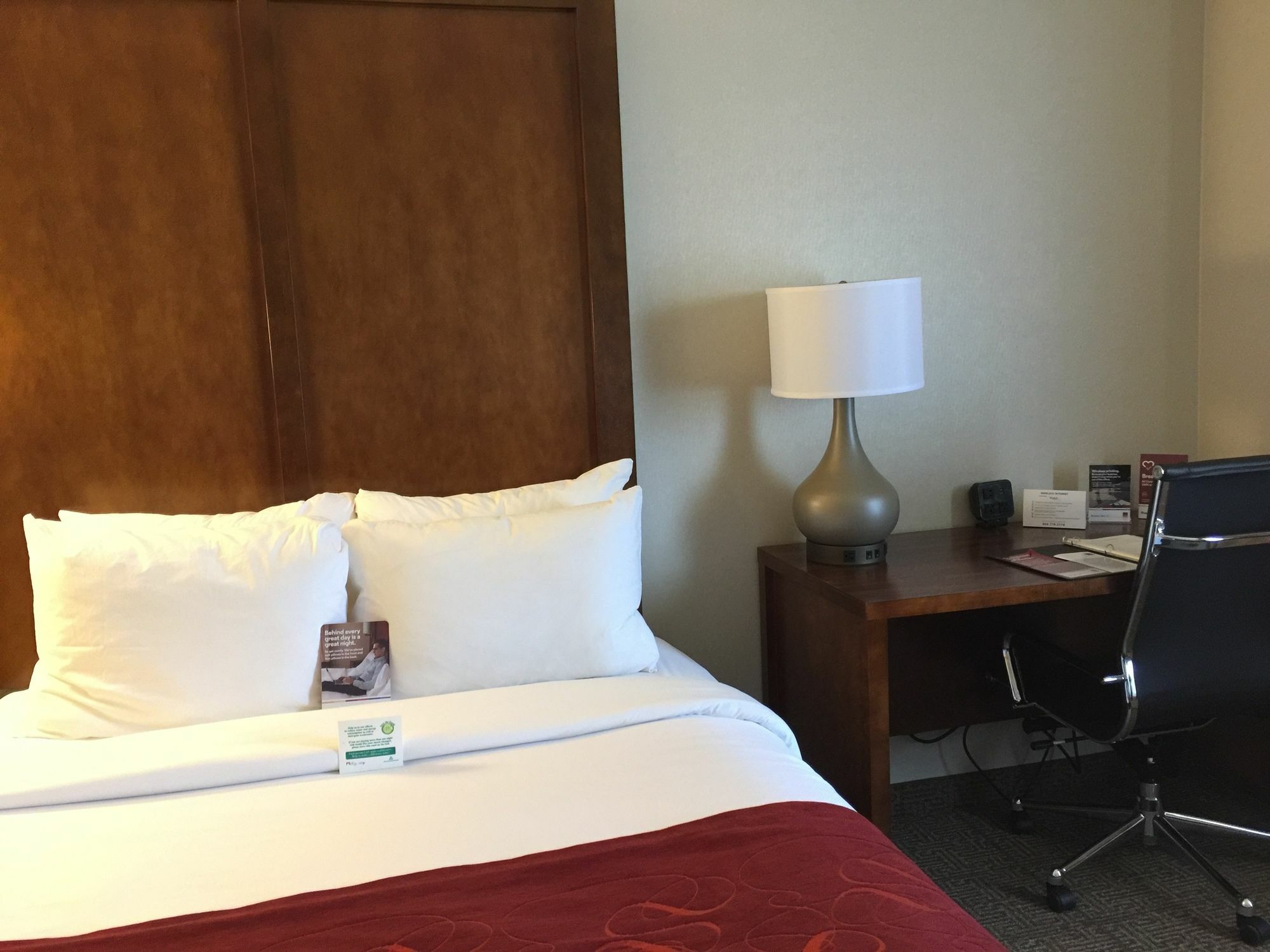Comfort Suites Near Six Flags Magic Mountain Stevenson Ranch Exteriör bild